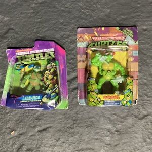 Teenage Mutant Ninja Turtles Action Figures - Mini Brands
